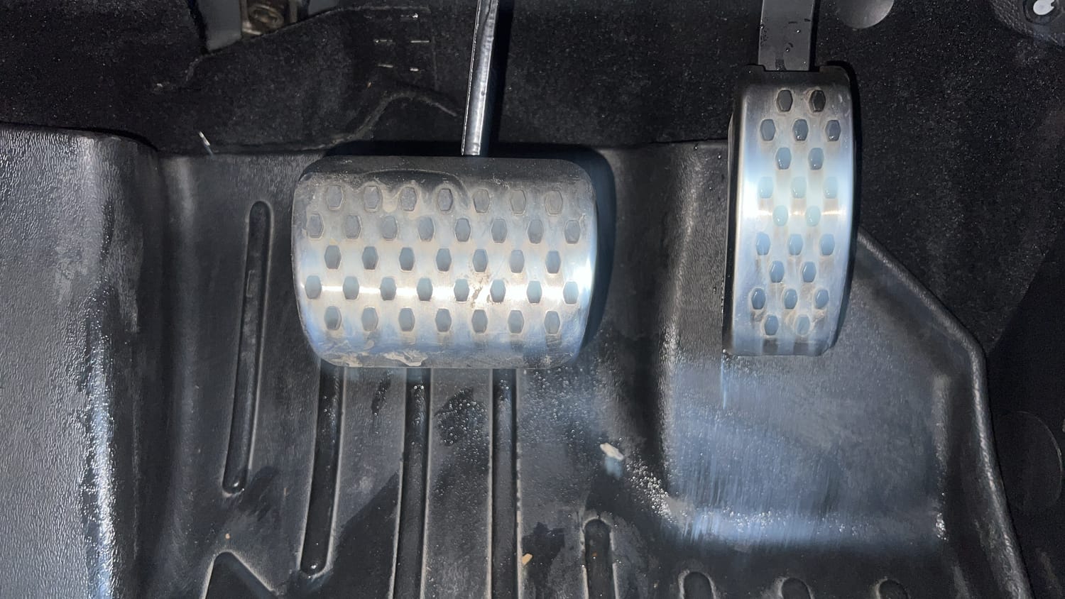 2023 Mahindra XUV700 AX 5 Diesel AT 5 STR-26