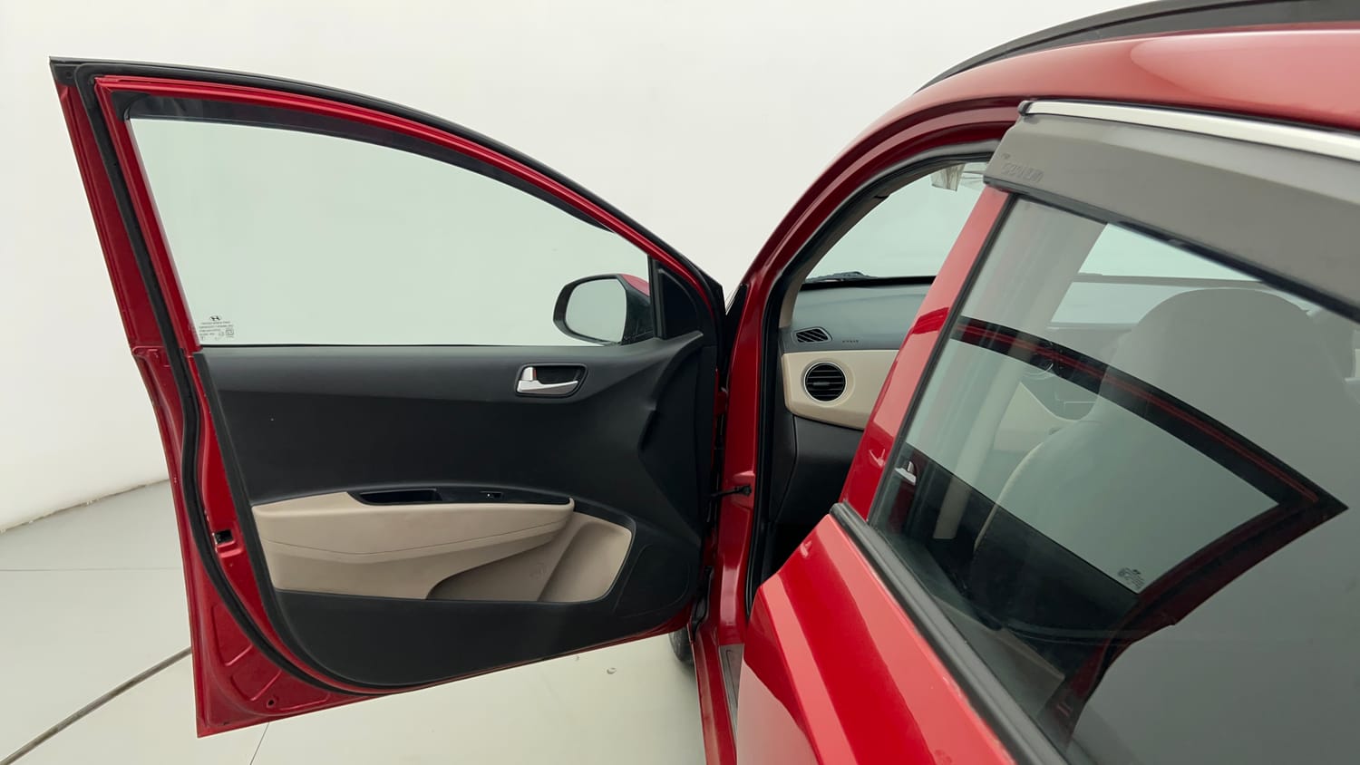 Used 2018 Hyundai Grand i10 Sportz 1.2 Kappa VTVT Petrol Manual interior LEFT FRONT DOOR OPEN VIEW