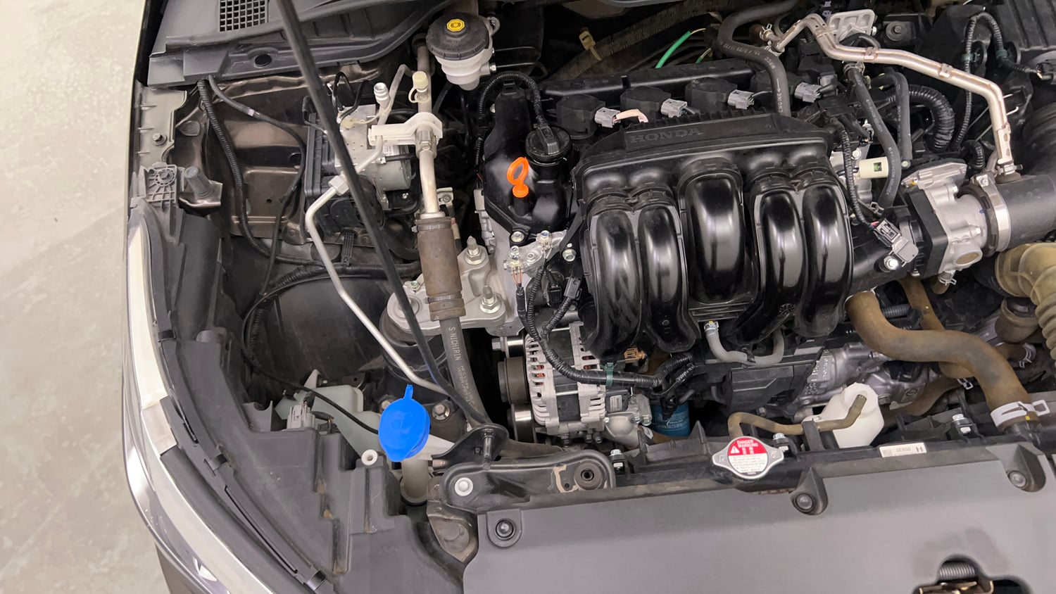 Used 2024 Honda City ZX Petrol CVT Petrol Automatic engine ENGINE RIGHT SIDE VIEW
