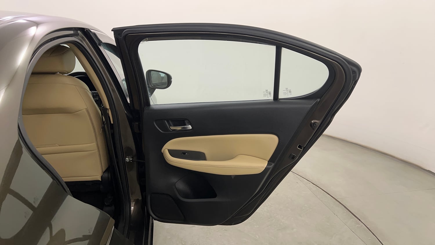 Used 2024 Honda City ZX Petrol CVT Petrol Automatic interior RIGHT REAR DOOR OPEN VIEW
