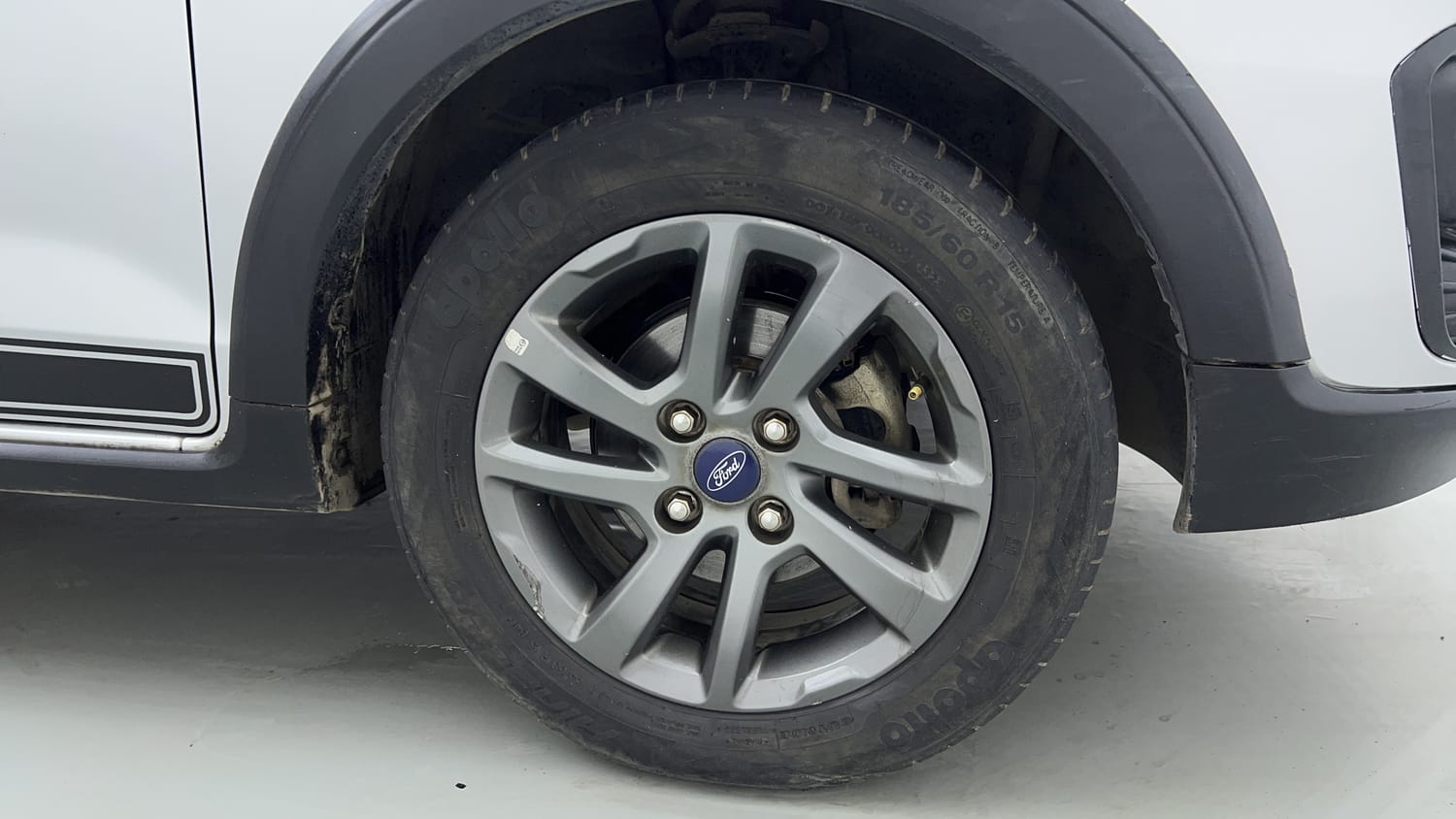Used 2021 Ford Freestyle Titanium 1.2 Ti-VCT Petrol Manual tyres RIGHT FRONT TYRE RIM VIEW