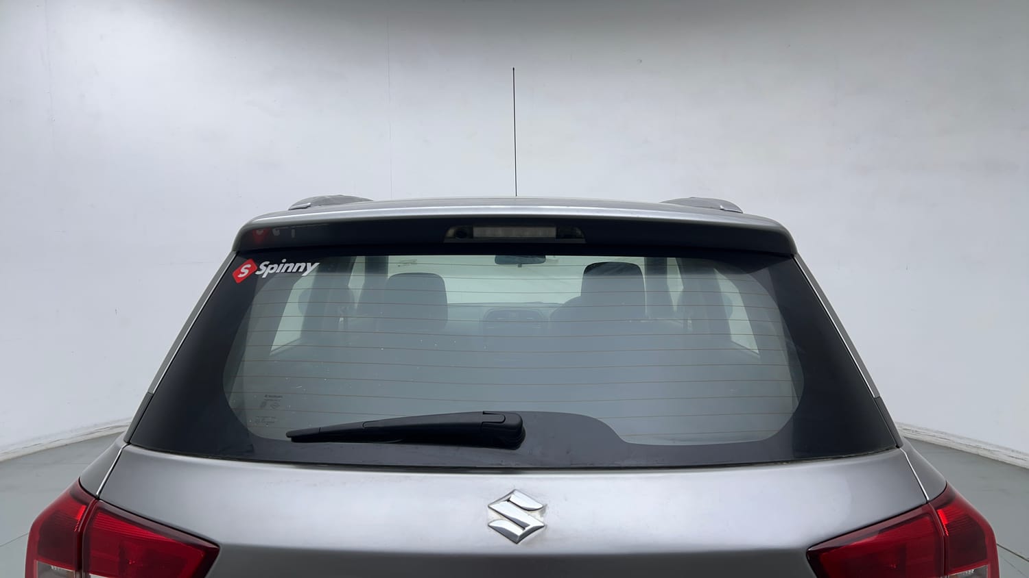 Used 2018 maruti-suzuki Vitara Brezza ZDi Plus AGS Diesel Automatic exterior BACK WINDSHIELD VIEW