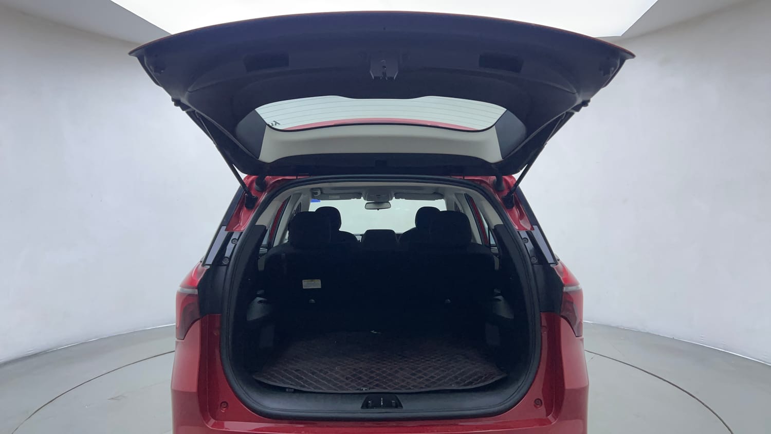 Used 2022 Mahindra XUV700 AX 5 Petrol AT 5 STR Petrol Automatic interior DICKY DOOR OPEN VIEW