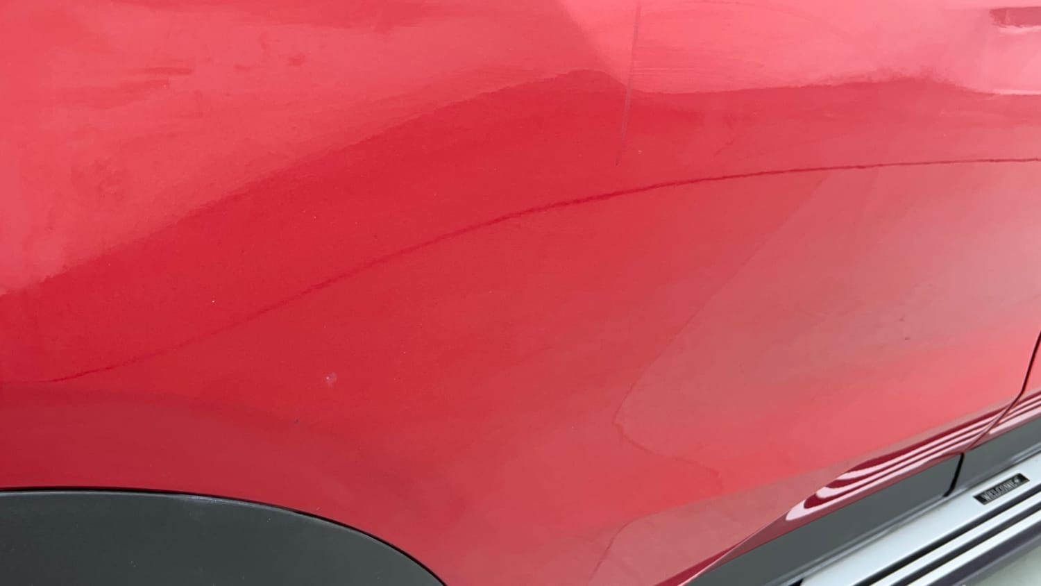 Used 2022 Mahindra XUV700 AX 5 Petrol AT 5 STR Petrol Automatic dents MINOR SCRATCH