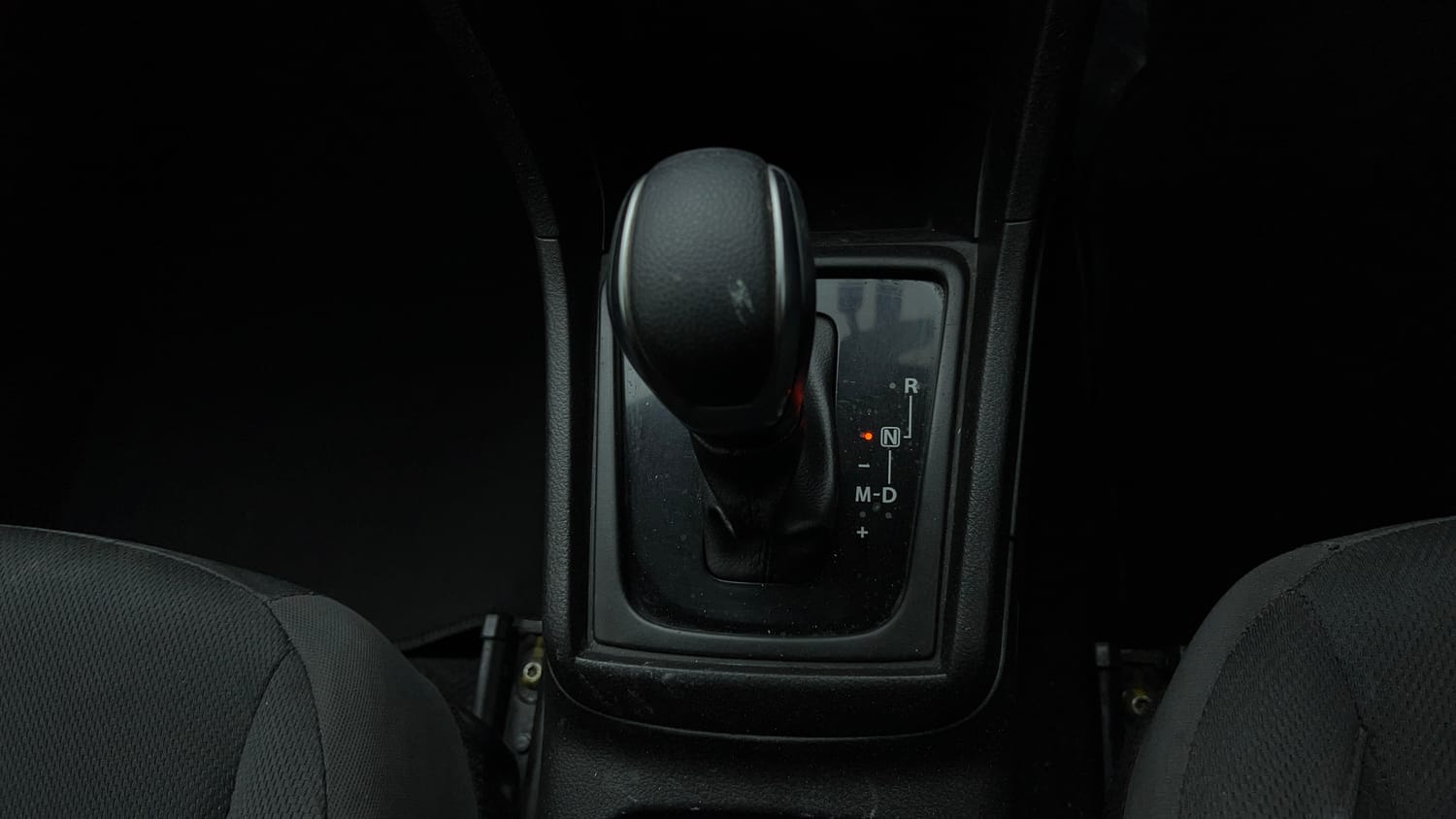 Used 2018 maruti-suzuki Vitara Brezza ZDi Plus AGS Diesel Automatic interior GEAR  KNOB VIEW