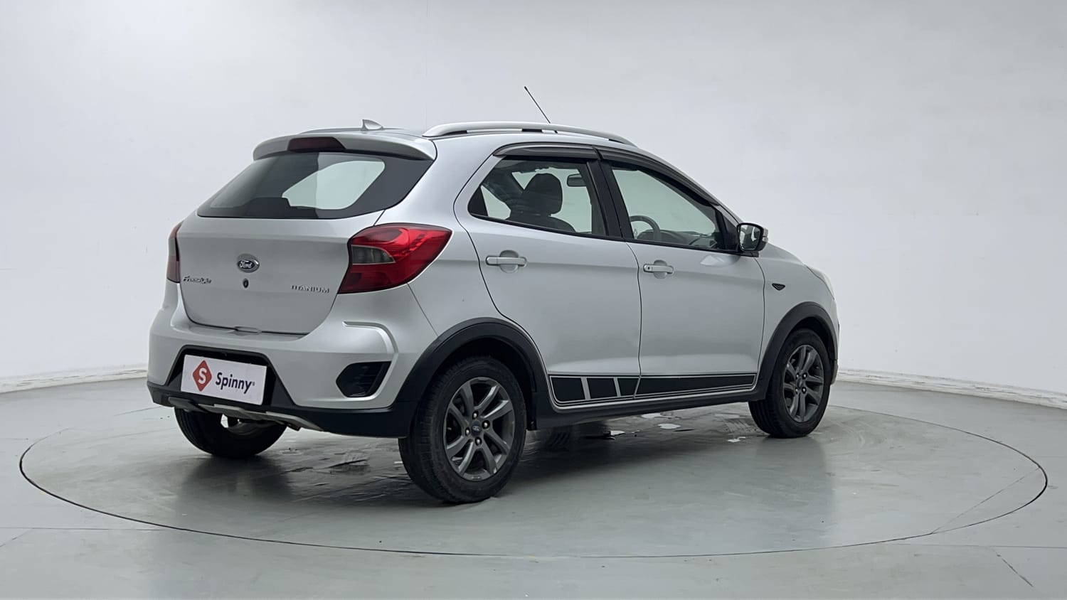 Used 2021 Ford Freestyle Titanium 1.2 Ti-VCT Petrol Manual exterior RIGHT REAR CORNER VIEW