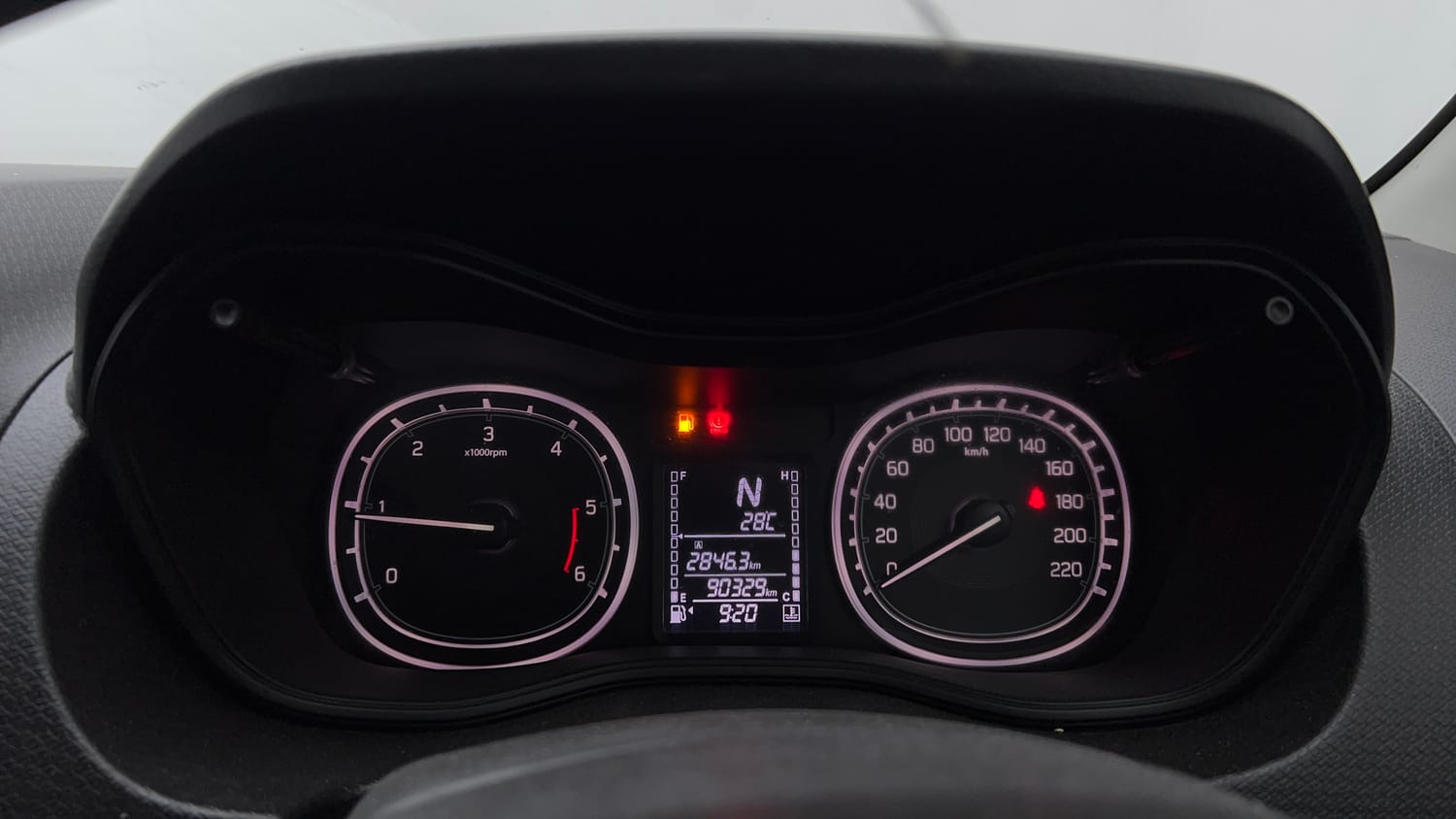 Used 2018 maruti-suzuki Vitara Brezza ZDi Plus AGS Diesel Automatic interior CLUSTERMETER VIEW