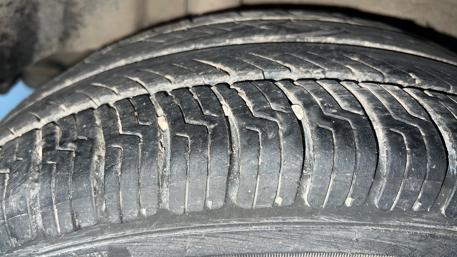 Used 2021 Ford Freestyle Titanium 1.2 Ti-VCT Petrol Manual tyres RIGHT REAR TYRE TREAD VIEW