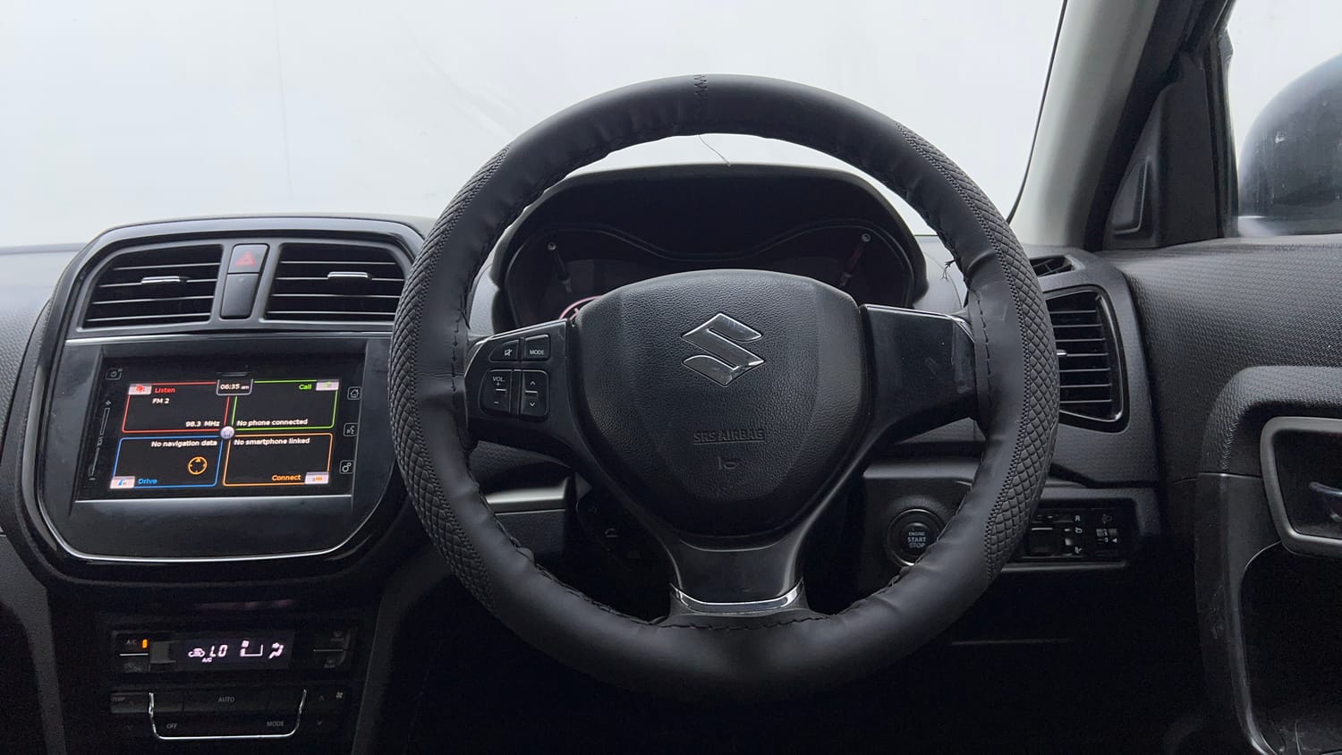 Used 2018 maruti-suzuki Vitara Brezza ZDi Plus AGS Diesel Automatic interior STEERING VIEW