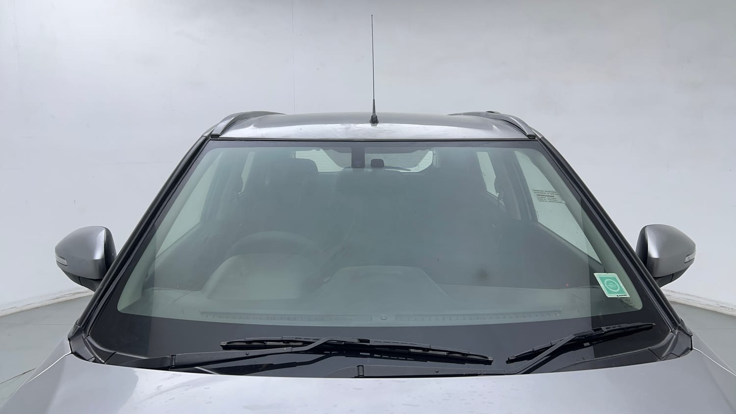 Used 2018 maruti-suzuki Vitara Brezza ZDi Plus AGS Diesel Automatic exterior FRONT WINDSHIELD VIEW