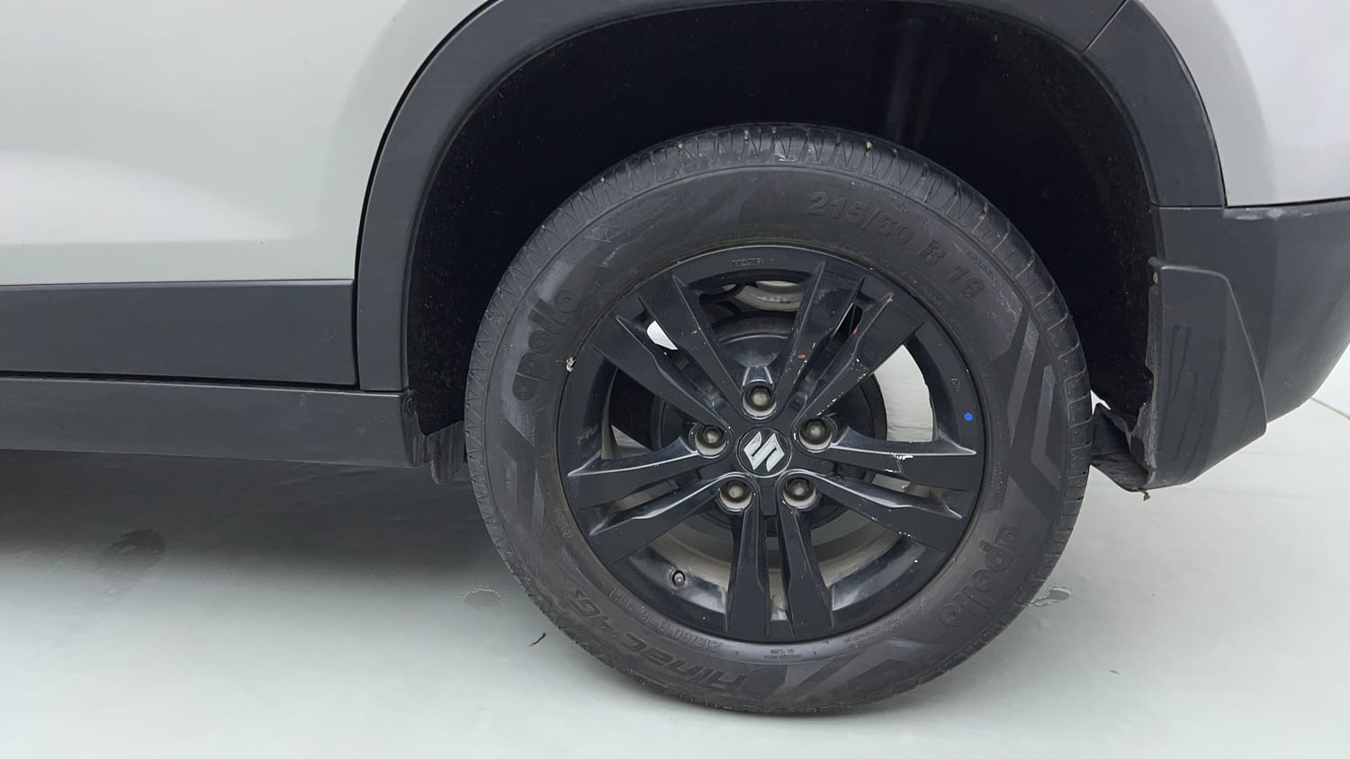 Used 2018 maruti-suzuki Vitara Brezza ZDi Plus AGS Diesel Automatic tyres LEFT REAR TYRE RIM VIEW