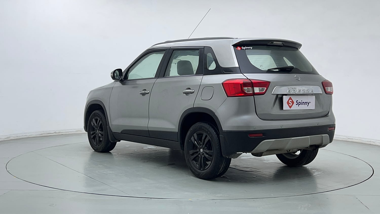 Used 2018 maruti-suzuki Vitara Brezza ZDi Plus AGS Diesel Automatic exterior LEFT REAR CORNER VIEW