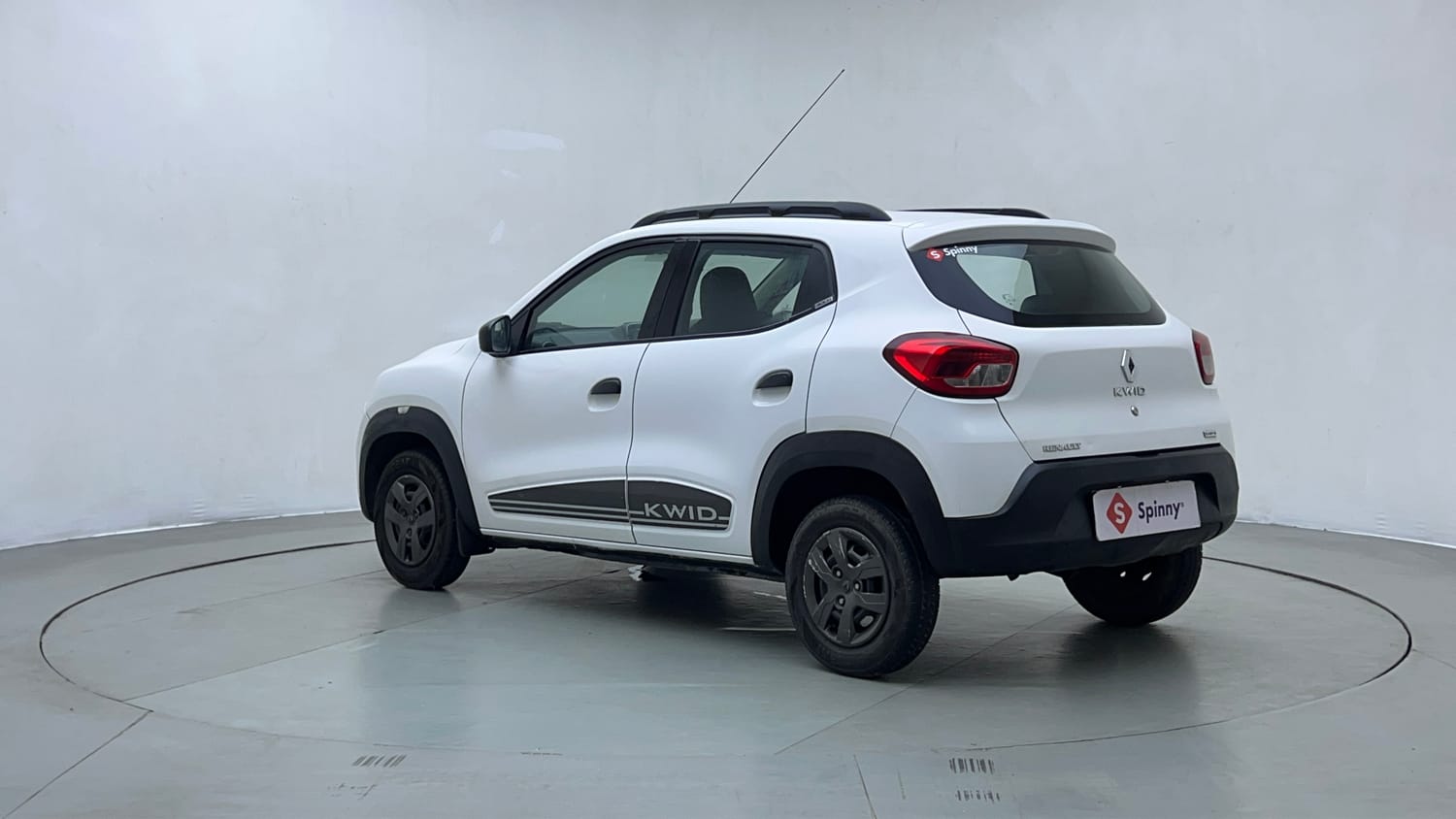 Used 2019 Renault Kwid 1.0 RXT AMT Opt Petrol Automatic exterior LEFT REAR CORNER VIEW