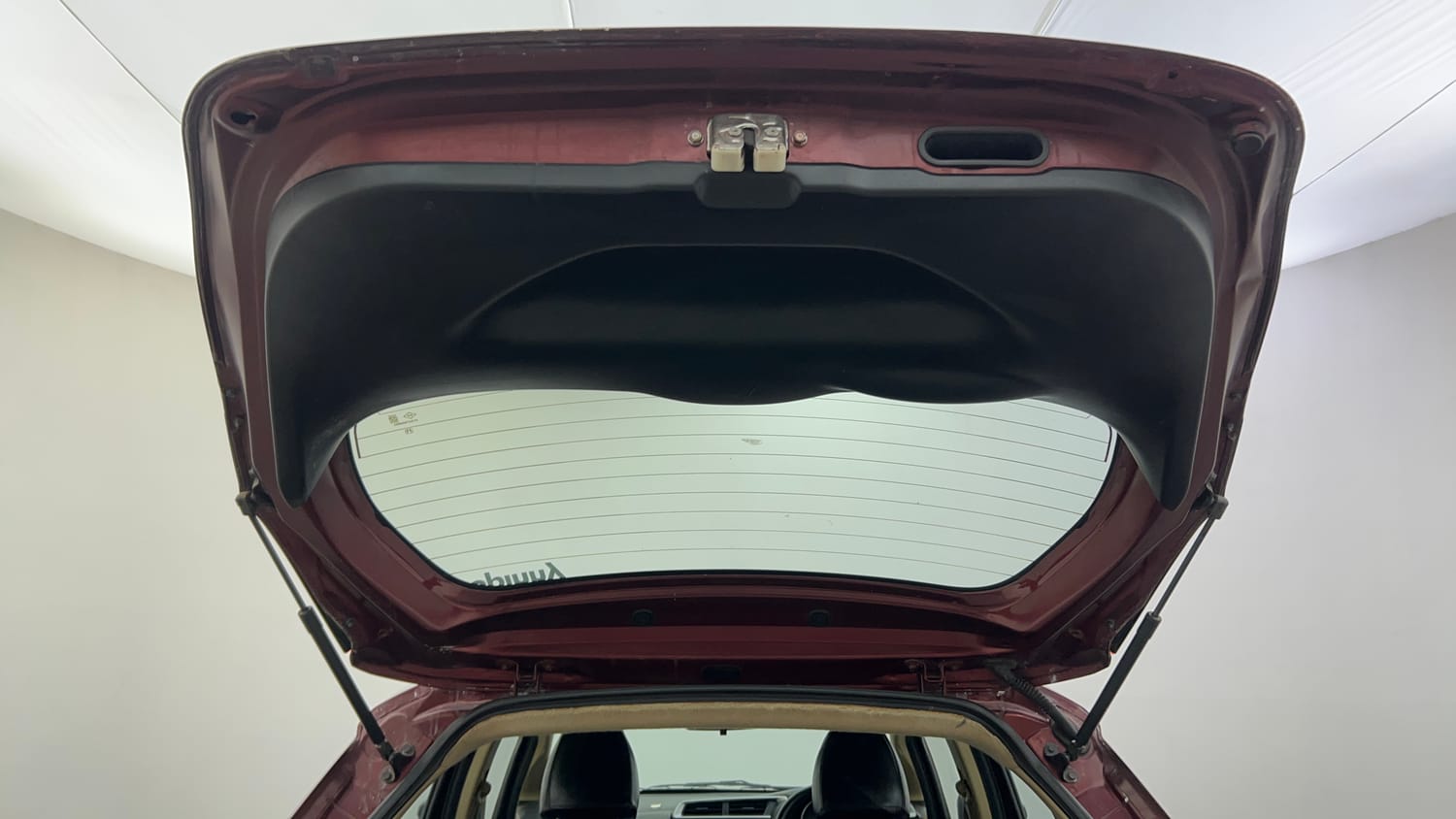 Used 2015 Honda Jazz S AT Petrol Automatic interior DICKY DOOR OPEN VIEW