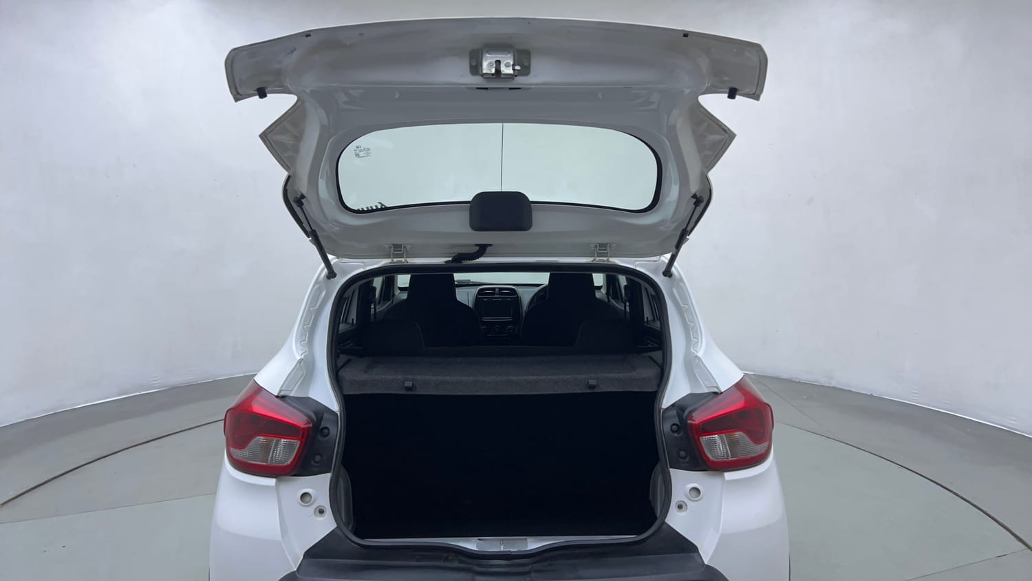 Used 2019 Renault Kwid 1.0 RXT AMT Opt Petrol Automatic interior DICKY DOOR OPEN VIEW