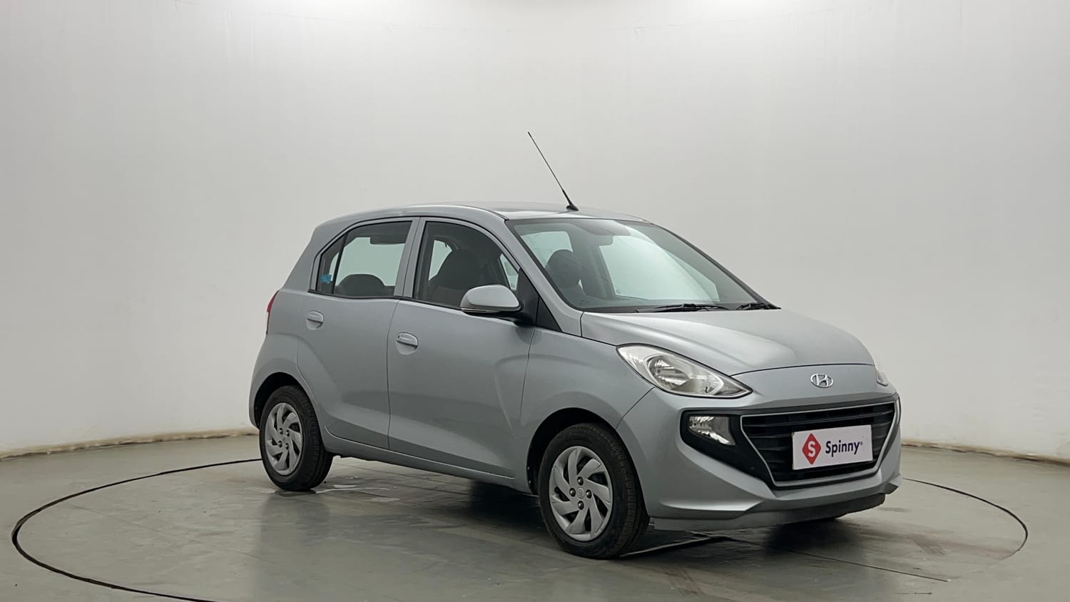 Used 2022 Hyundai Santro Sportz Petrol Manual exterior RIGHT FRONT CORNER VIEW