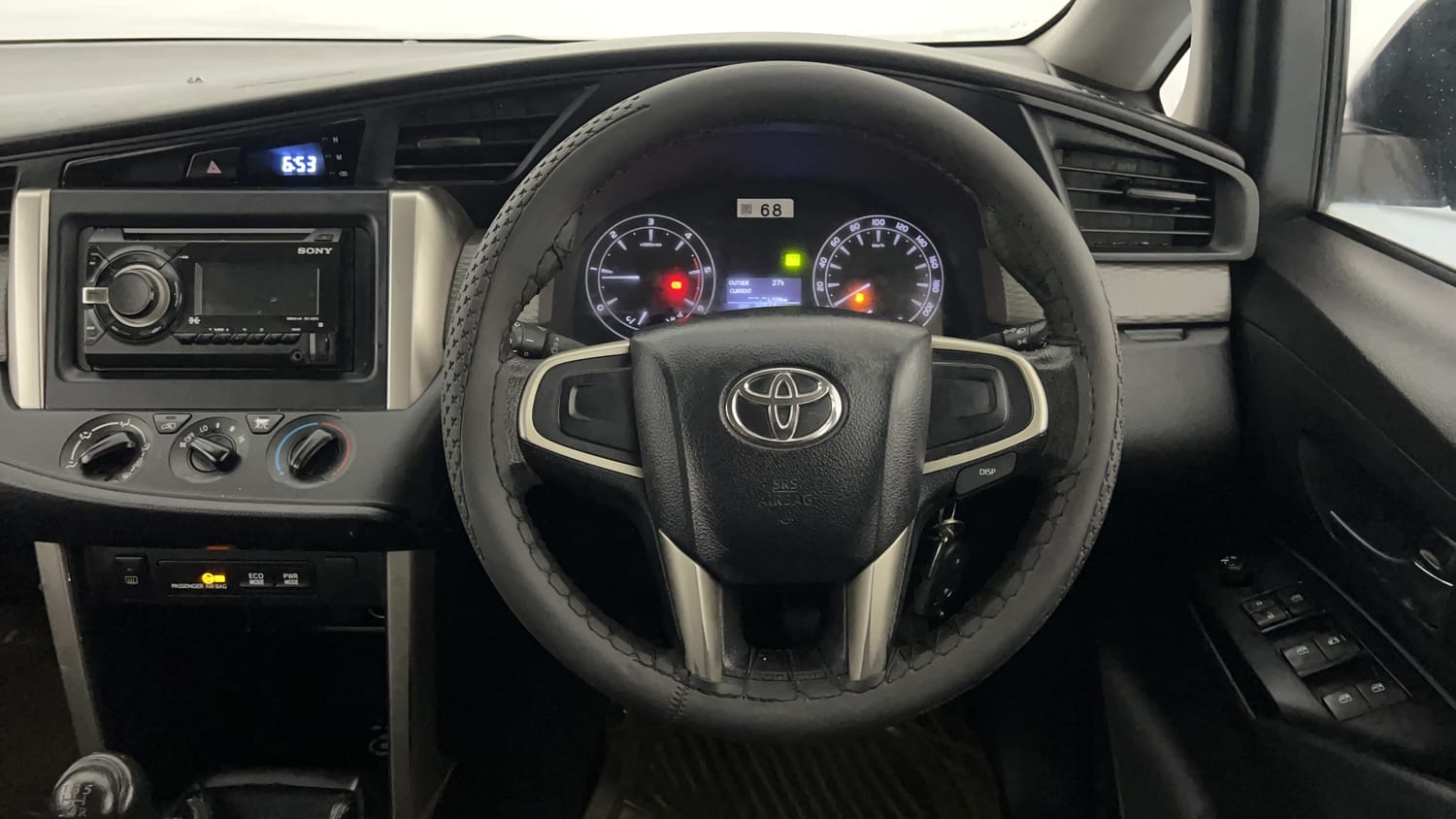 Used 2017 Toyota Innova Crysta 2.4 GX 7 STR Diesel Manual interior STEERING VIEW