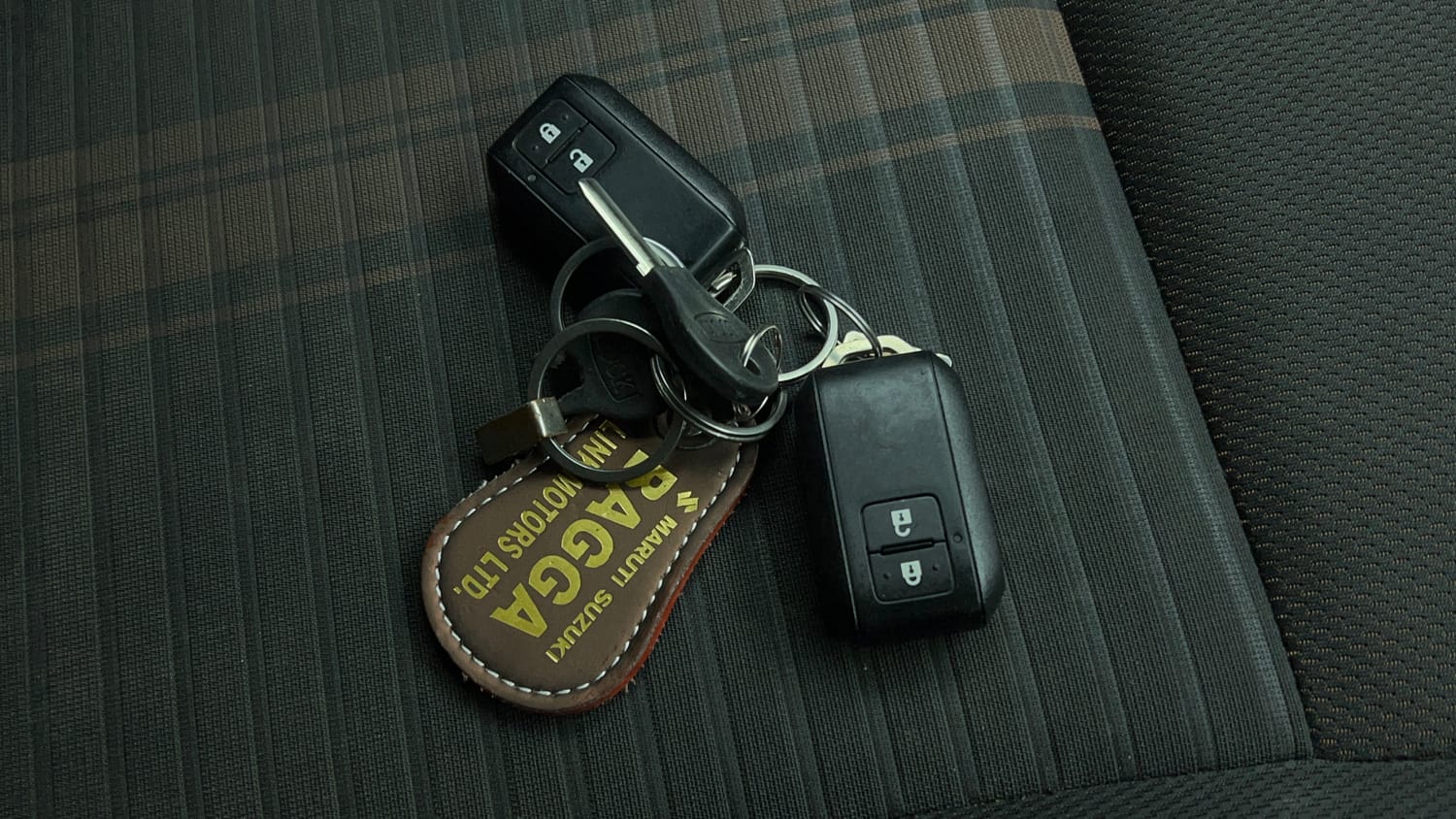 Used 2022 Maruti Suzuki Brezza ZXi Plus AT Petrol Automatic extra CAR KEY VIEW