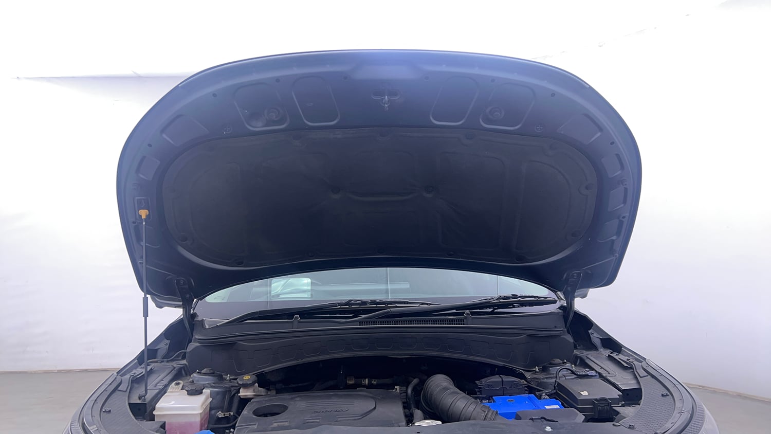Used 2022 Kia Seltos X Line 1.5 Diesel AT Diesel Automatic engine ENGINE & BONNET OPEN FRONT VIEW