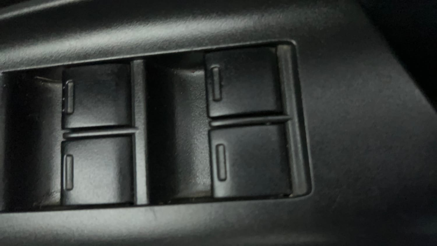 Used 2015 Honda Jazz S AT Petrol Automatic top_features Power windows