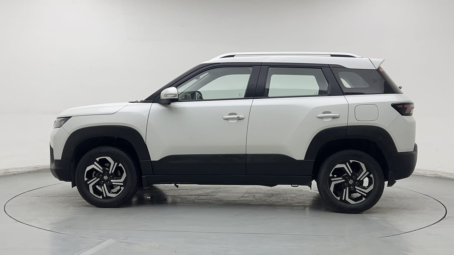 Used 2022 Maruti Suzuki Brezza ZXi Plus AT Petrol Automatic exterior LEFT SIDE VIEW