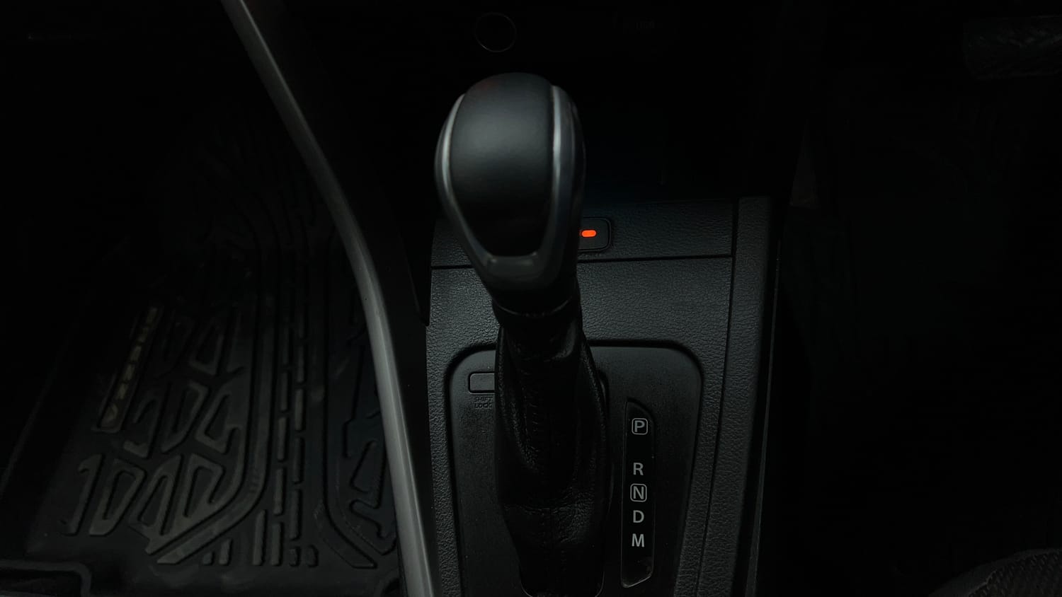 Used 2022 Maruti Suzuki Brezza ZXi Plus AT Petrol Automatic interior GEAR  KNOB VIEW