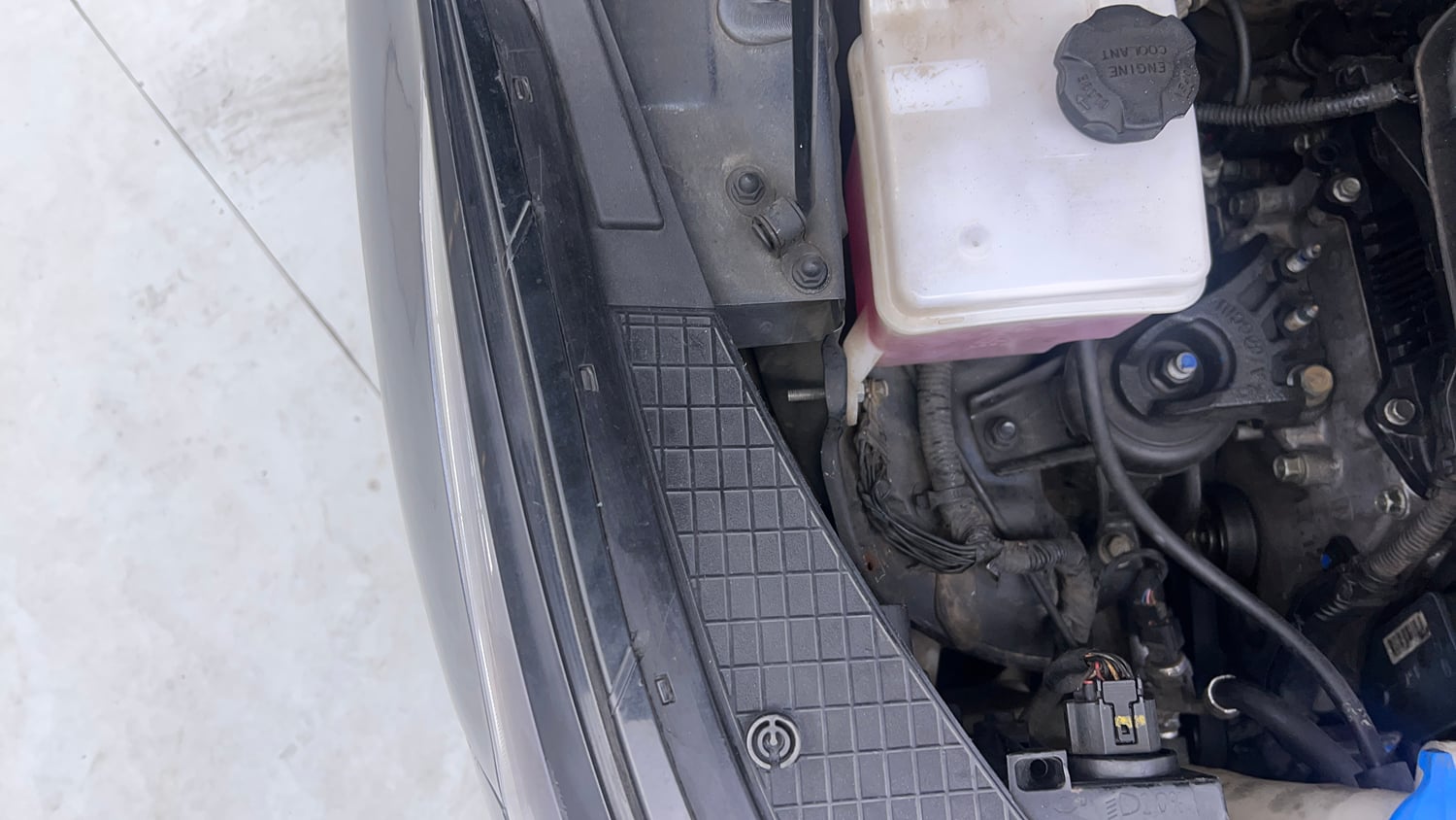Used 2022 Kia Seltos X Line 1.5 Diesel AT Diesel Automatic engine ENGINE RIGHT SIDE VIEW