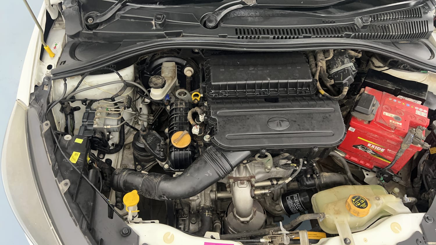 Used 2020 Tata Tiago XZ Plus Dual Tone Petrol Manual engine ENGINE RIGHT SIDE VIEW