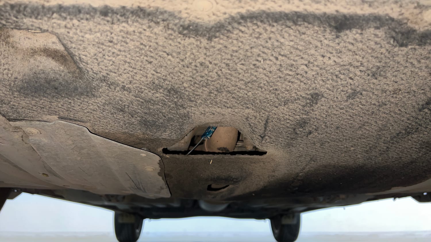 Used 2024 Maruti Suzuki Fronx Alpha 1.0L Turbo 6 AT Petrol Automatic extra FRONT LEFT UNDERBODY VIEW