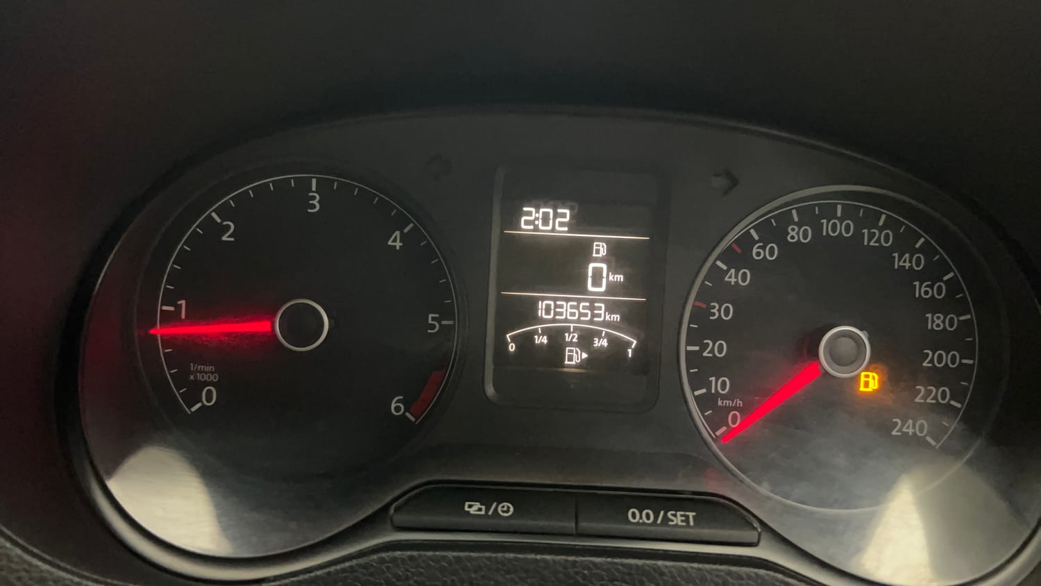 Used 2019 Volkswagen Polo Highline Plus 1.5 (D) 16 Alloy Diesel Manual interior CLUSTERMETER VIEW