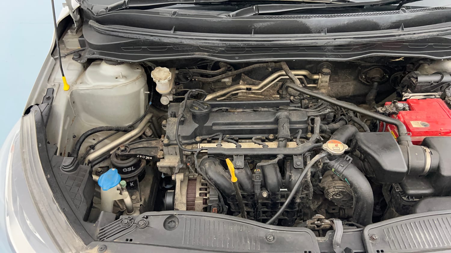 Used 2014 Hyundai i20 Sportz 1.2 Petrol Manual engine ENGINE RIGHT SIDE VIEW