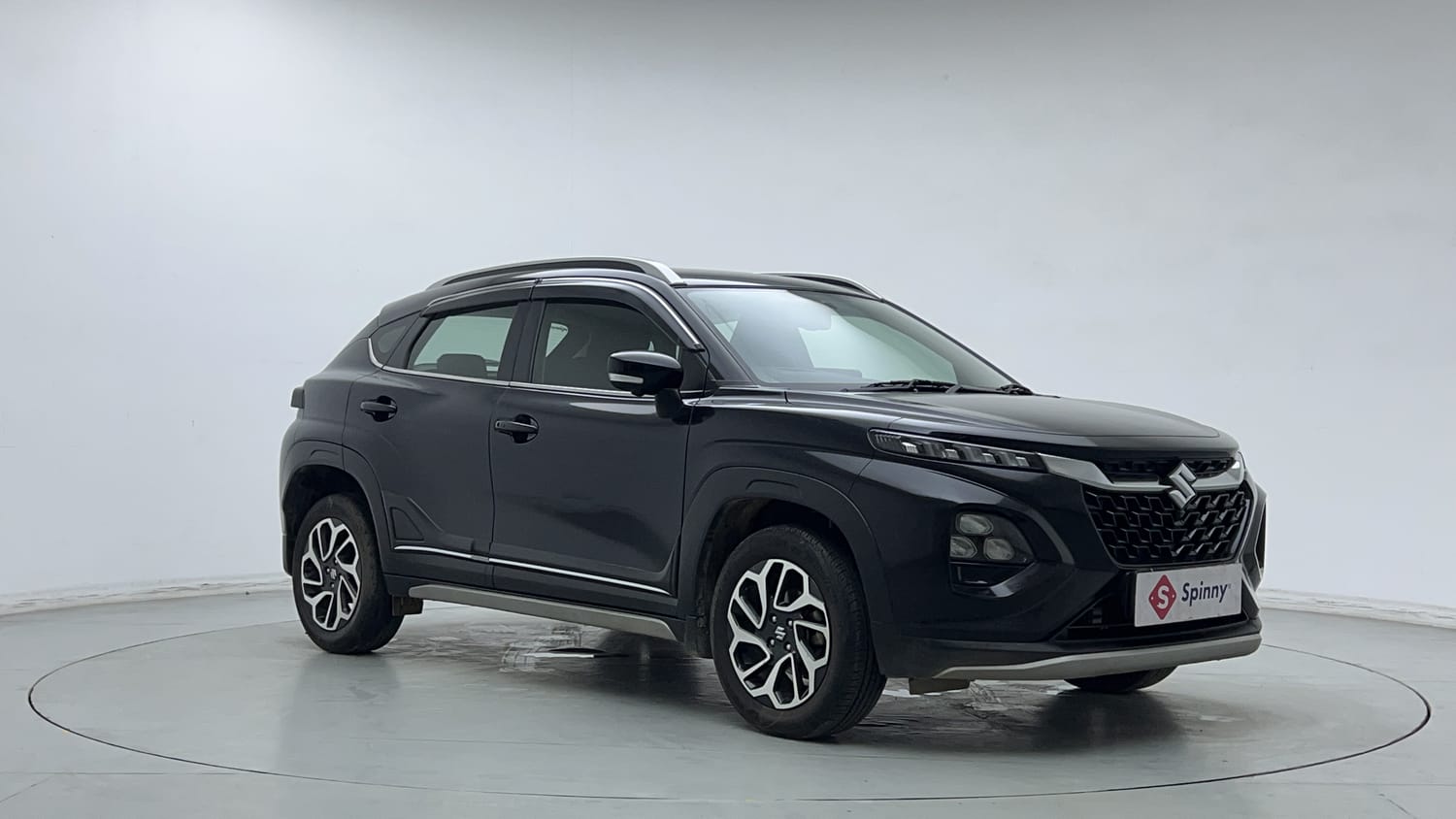 Used 2024 Maruti Suzuki Fronx Alpha 1.0L Turbo 6 AT Petrol Automatic exterior RIGHT FRONT CORNER VIEW