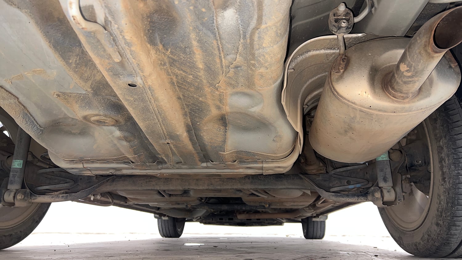 Used 2023 Honda City ZX Petrol MT Petrol Manual extra REAR UNDERBODY VIEW (TAKEN FROM REAR)