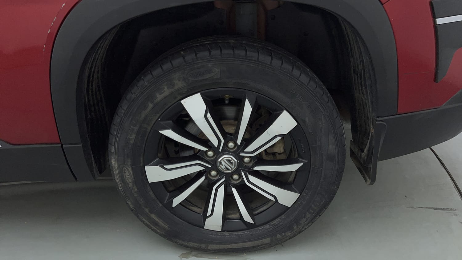 Used 2020 MG Motors Hector Sharp 1.5 DCT Petrol Petrol Automatic tyres LEFT REAR TYRE RIM VIEW