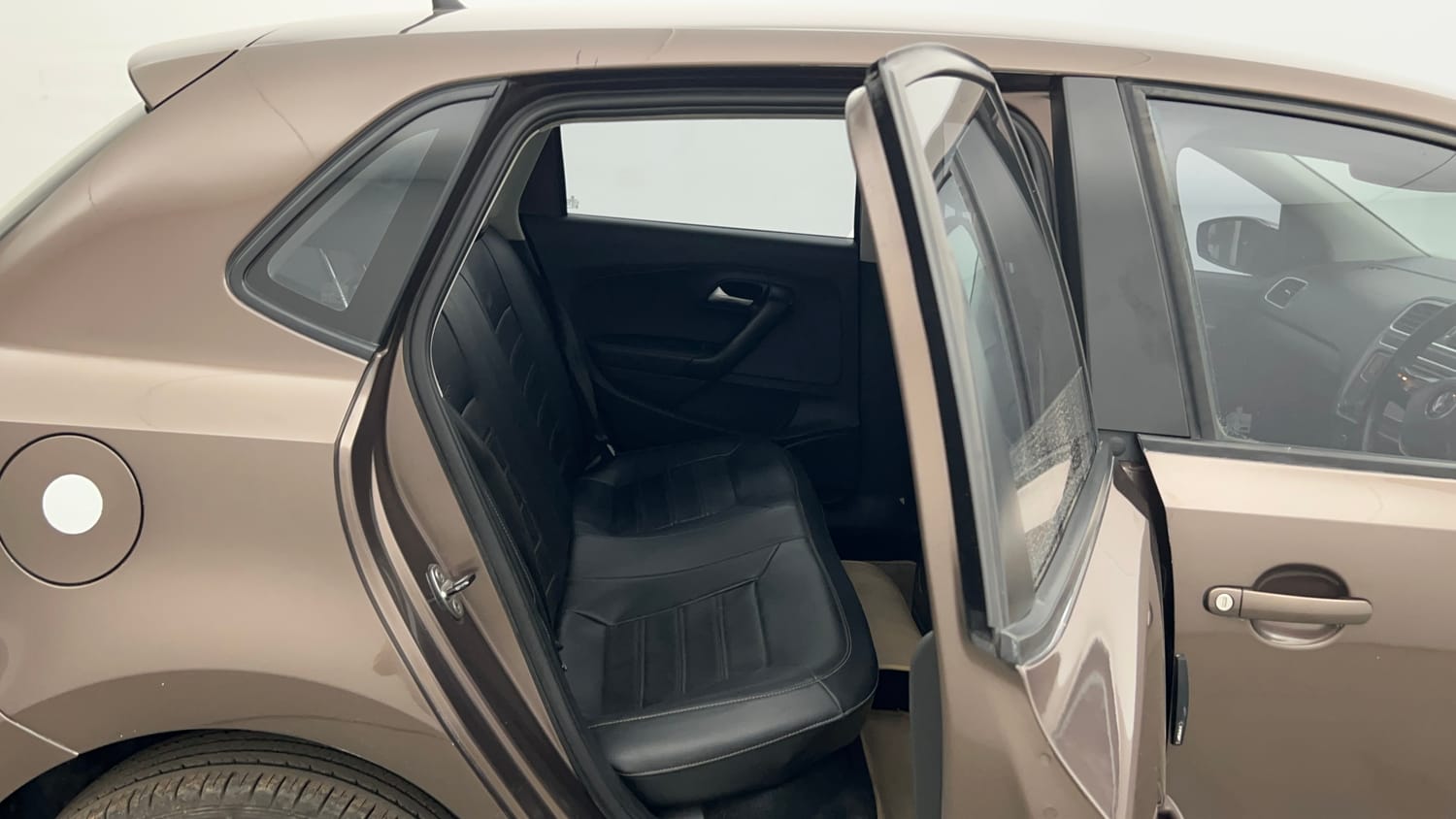 Used 2019 Volkswagen Polo Highline Plus 1.5 (D) 16 Alloy Diesel Manual interior RIGHT SIDE REAR DOOR CABIN VIEW