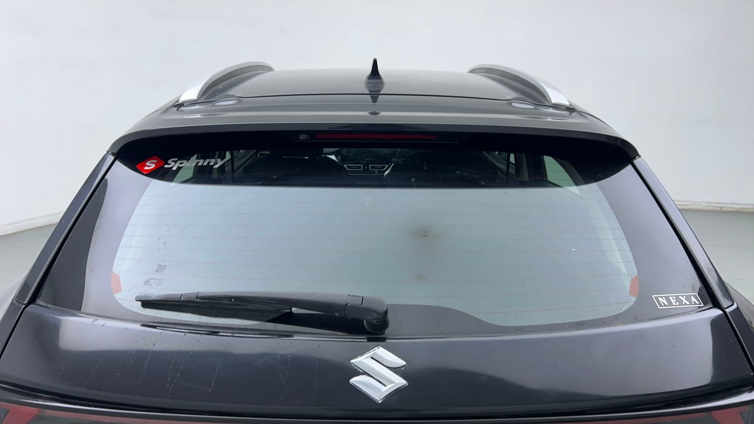 Used 2024 Maruti Suzuki Fronx Alpha 1.0L Turbo 6 AT Petrol Automatic exterior BACK WINDSHIELD VIEW