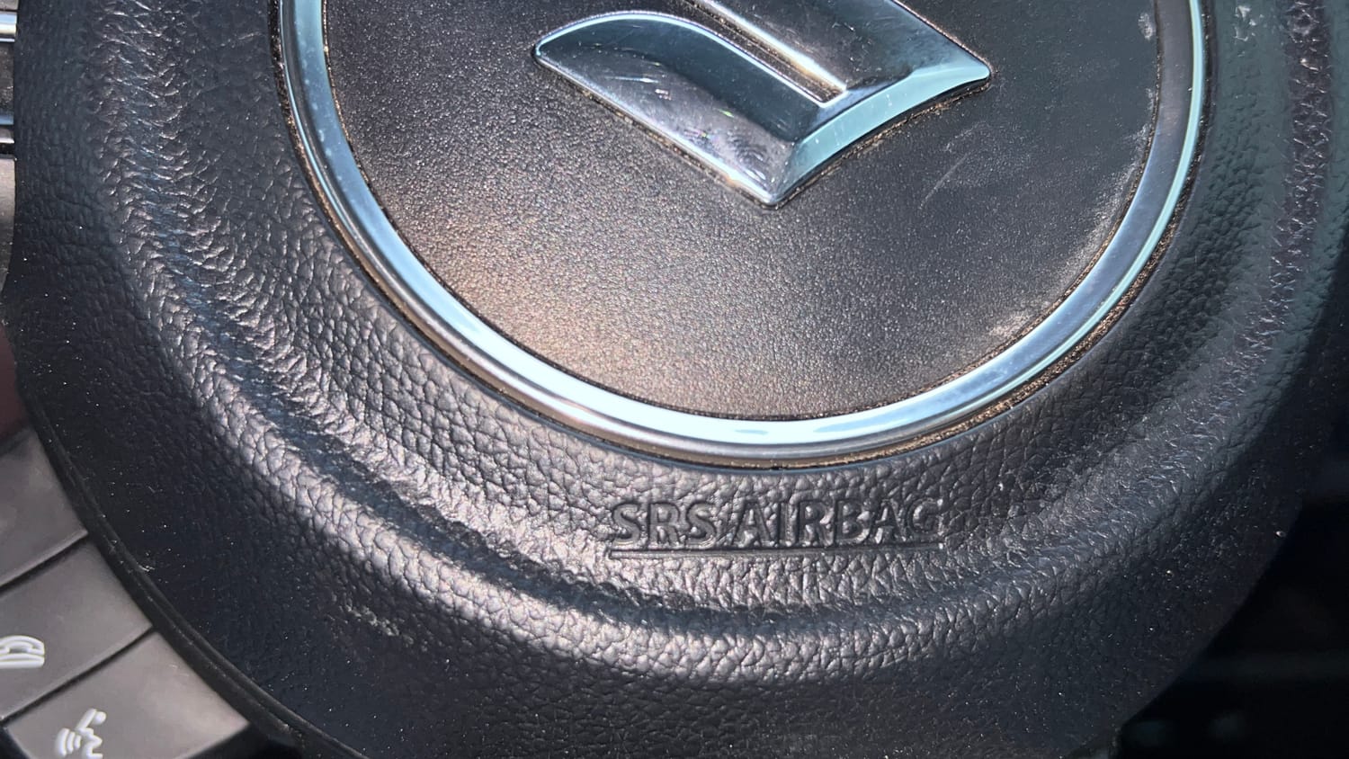 Used 2024 Maruti Suzuki Fronx Alpha 1.0L Turbo 6 AT Petrol Automatic top_features Airbags