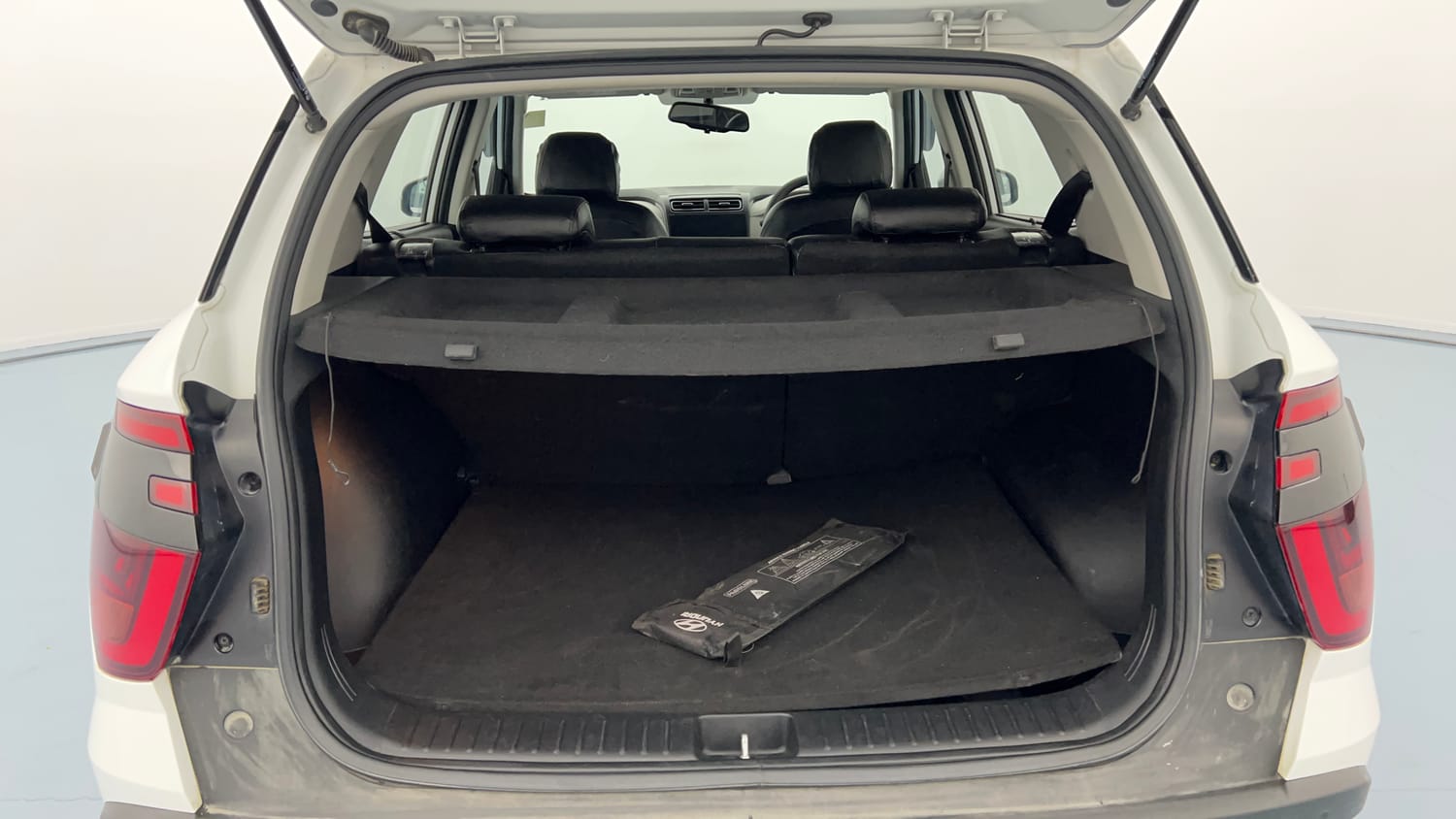 Used 2022 Hyundai Creta SX 1.5 Petrol Petrol Manual interior DICKY INSIDE VIEW
