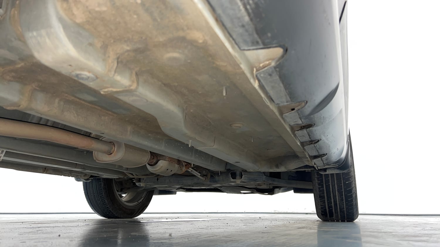 Used 2022 Hyundai Creta SX 1.5 Petrol Petrol Manual extra REAR RIGHT UNDERBODY VIEW
