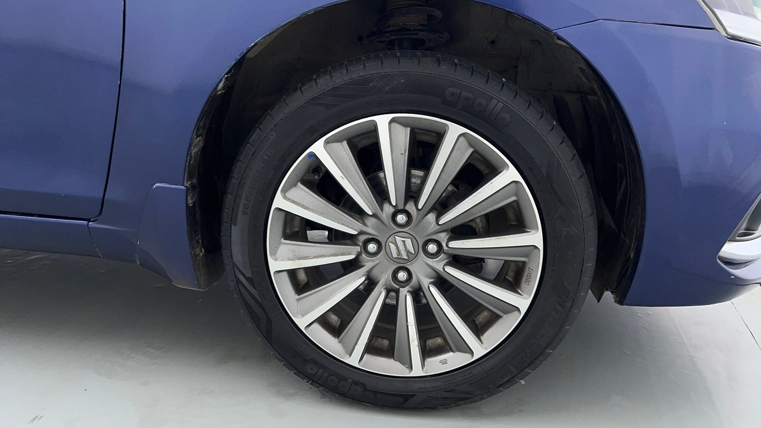 Used 2021 Maruti Suzuki Ciaz Alpha Hybrid 1.5 Petrol Manual tyres RIGHT FRONT TYRE RIM VIEW