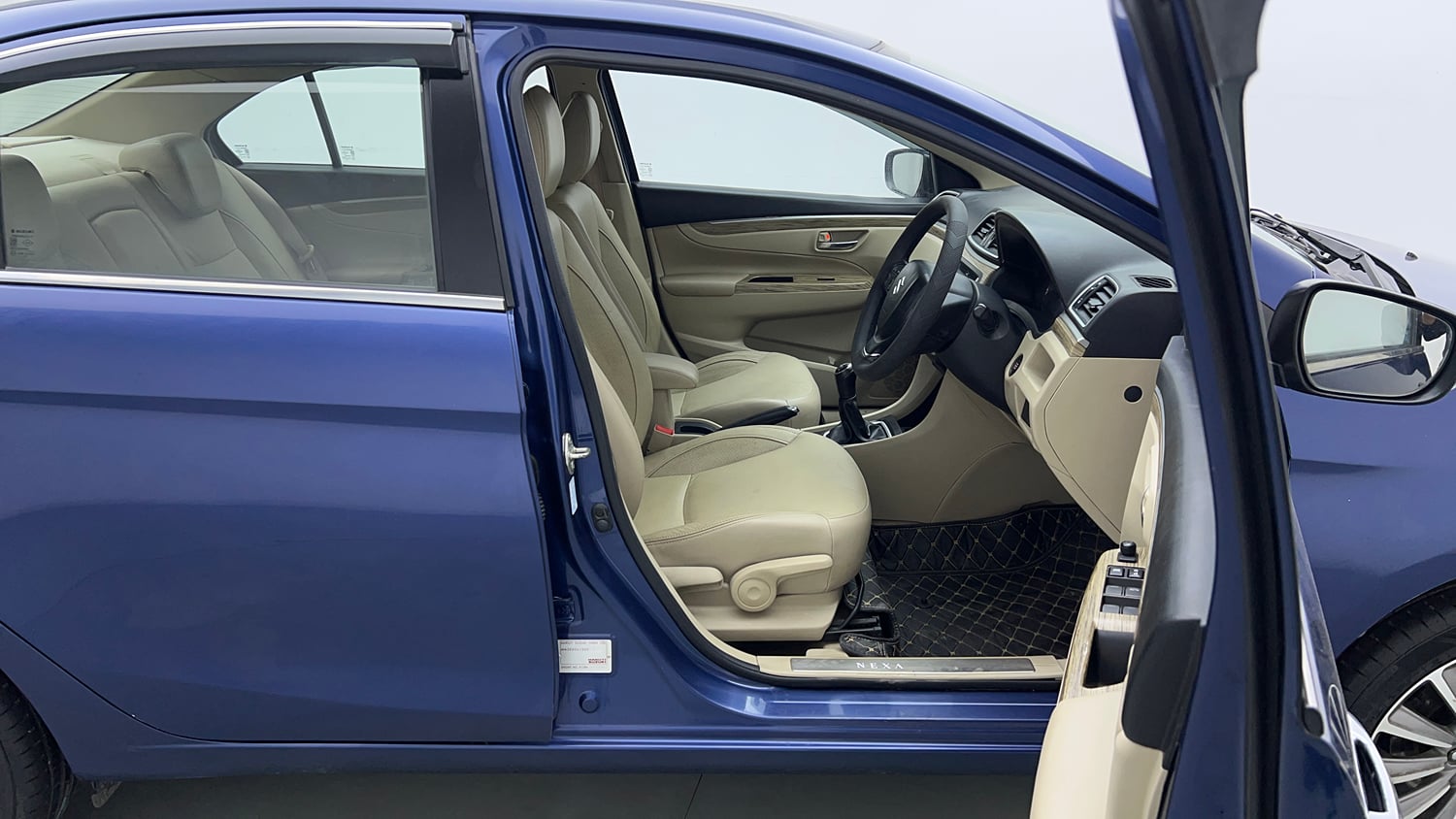Used 2021 Maruti Suzuki Ciaz Alpha Hybrid 1.5 Petrol Manual interior RIGHT SIDE FRONT DOOR CABIN VIEW