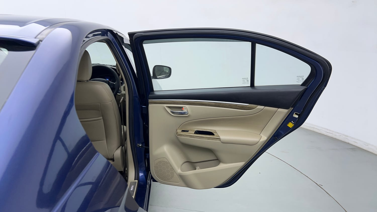 Used 2021 Maruti Suzuki Ciaz Alpha Hybrid 1.5 Petrol Manual interior RIGHT REAR DOOR OPEN VIEW