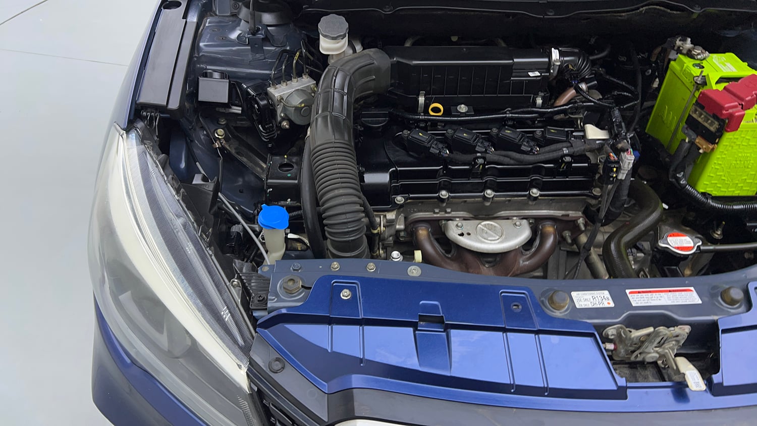 Used 2021 Maruti Suzuki Ciaz Alpha Hybrid 1.5 Petrol Manual engine ENGINE RIGHT SIDE VIEW