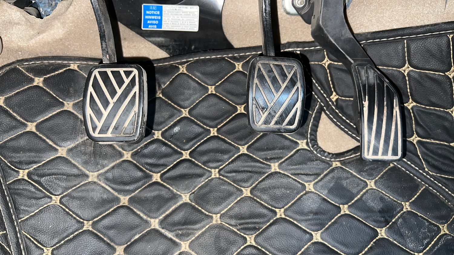Used 2021 Maruti Suzuki Ciaz Alpha Hybrid 1.5 Petrol Manual interior PEDALS VIEW