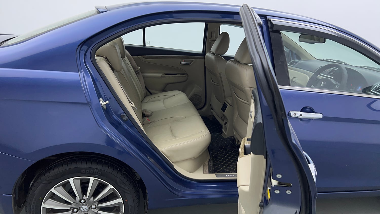 Used 2021 Maruti Suzuki Ciaz Alpha Hybrid 1.5 Petrol Manual interior RIGHT SIDE REAR DOOR CABIN VIEW