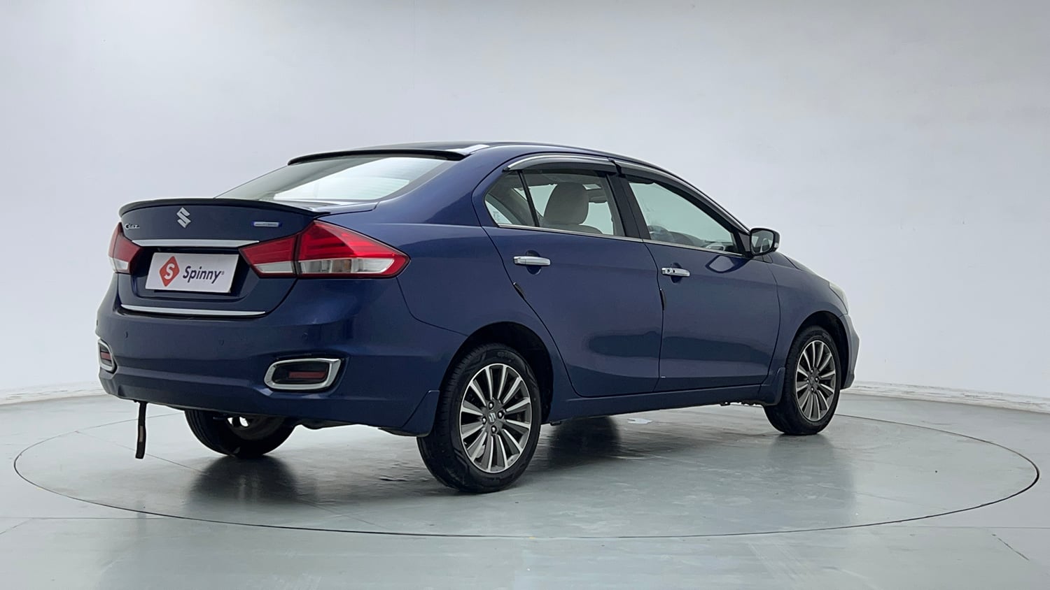 Used 2021 Maruti Suzuki Ciaz Alpha Hybrid 1.5 Petrol Manual exterior RIGHT REAR CORNER VIEW
