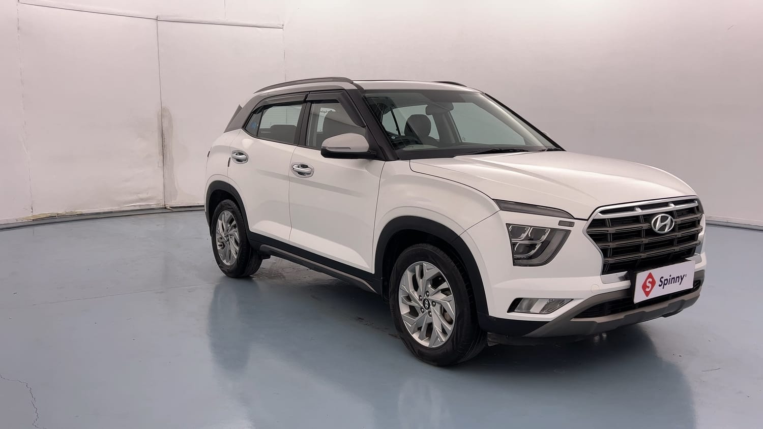 Used 2022 Hyundai Creta SX 1.5 Petrol Petrol Manual exterior RIGHT FRONT CORNER VIEW