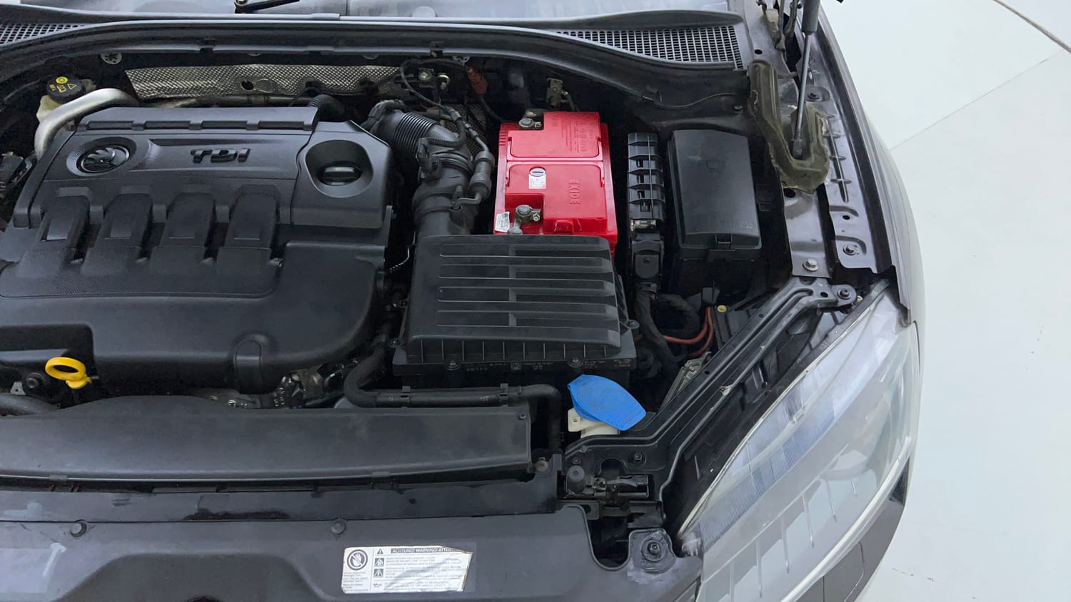 Used 2016 Skoda Superb L&K TDI AT Diesel Automatic engine ENGINE LEFT SIDE VIEW