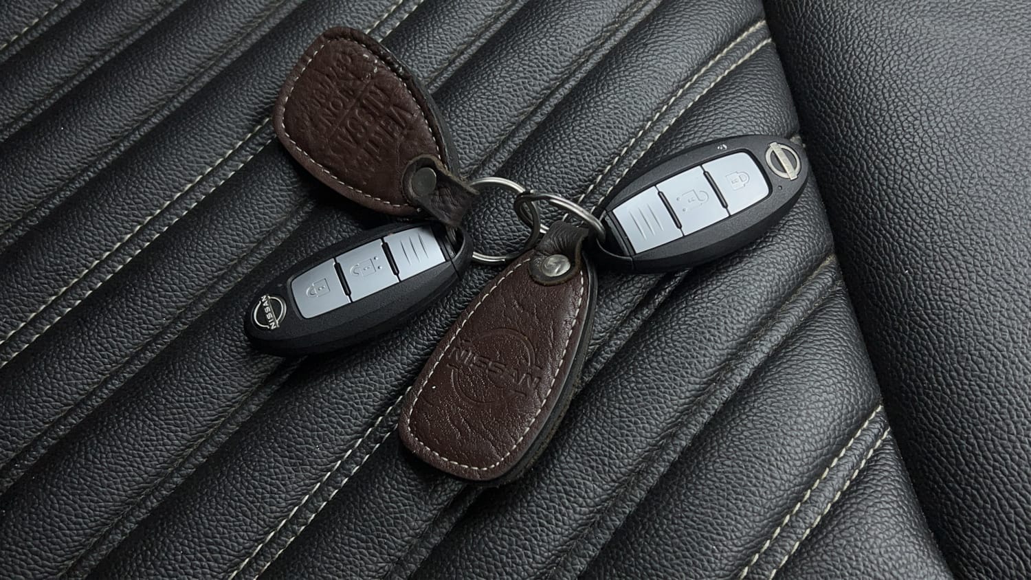 Used 2023 Nissan Magnite XV Premium Petrol Manual extra CAR KEY VIEW