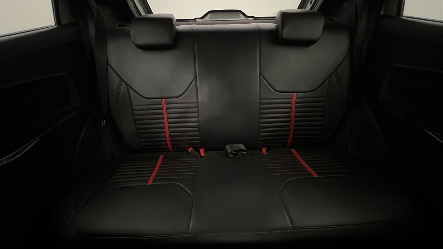Used 2021 Ford Figo Titanium 1.2 Ti-VCT MT Petrol Manual interior REAR SEAT CONDITION VIEW